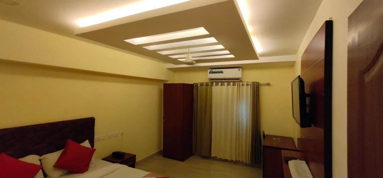 Hotel Green Plaza Thrissur Екстериор снимка