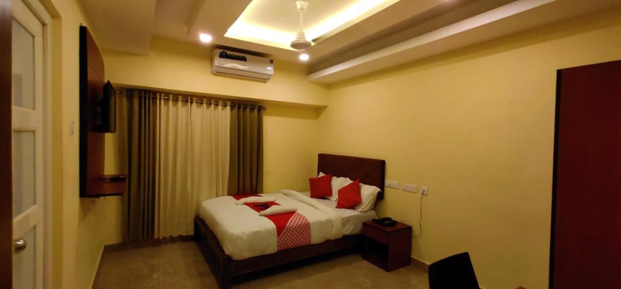 Hotel Green Plaza Thrissur Екстериор снимка