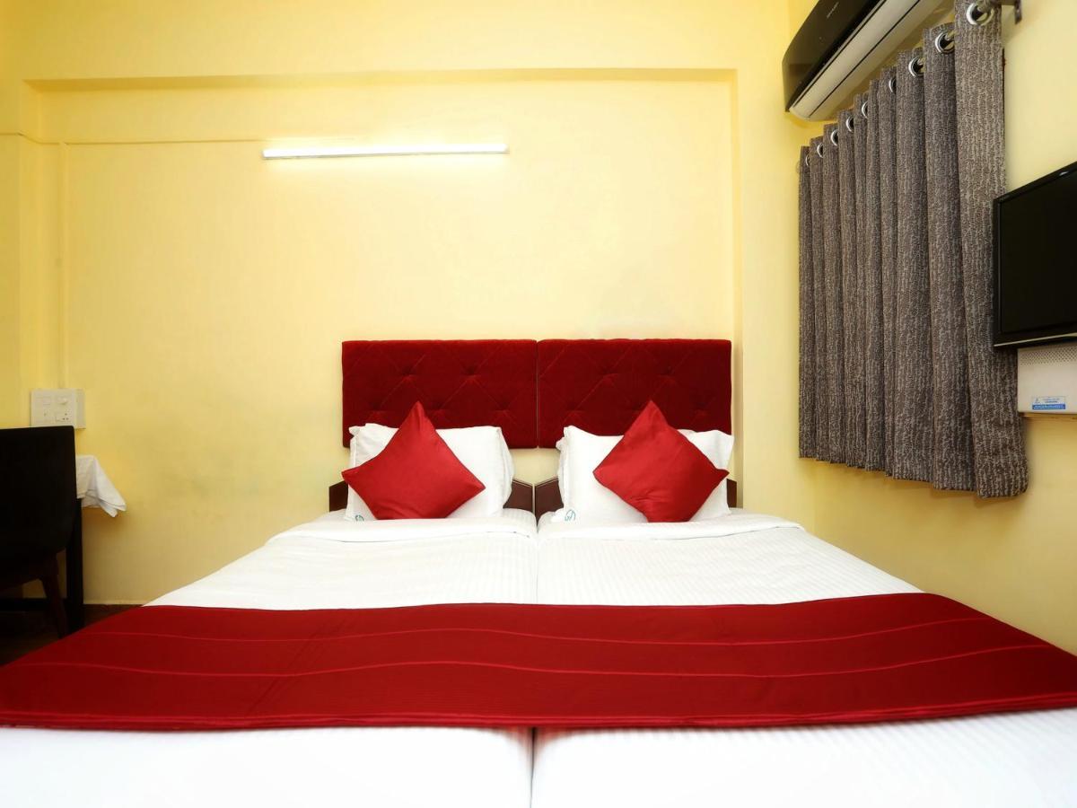 Hotel Green Plaza Thrissur Екстериор снимка
