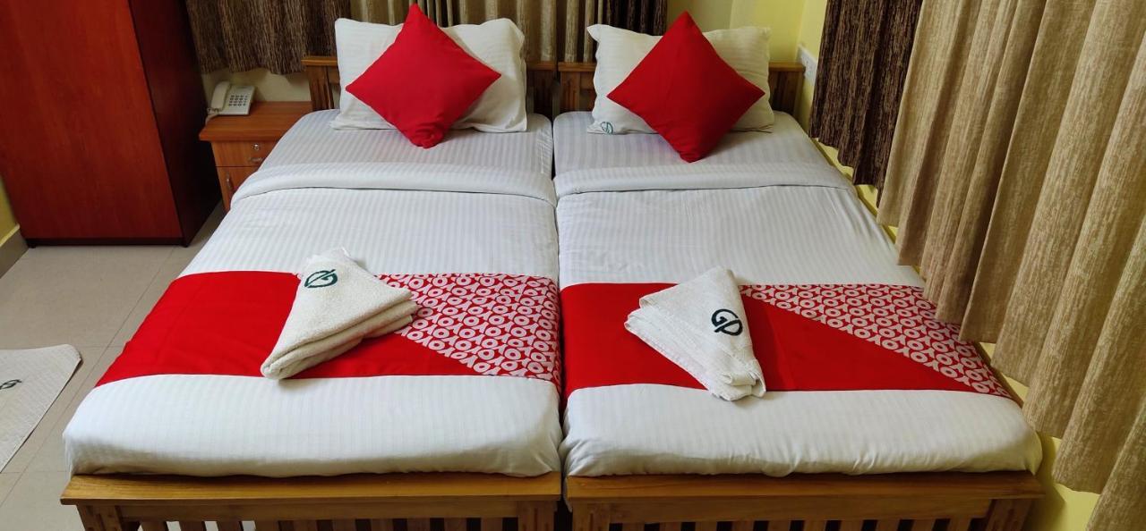 Hotel Green Plaza Thrissur Екстериор снимка