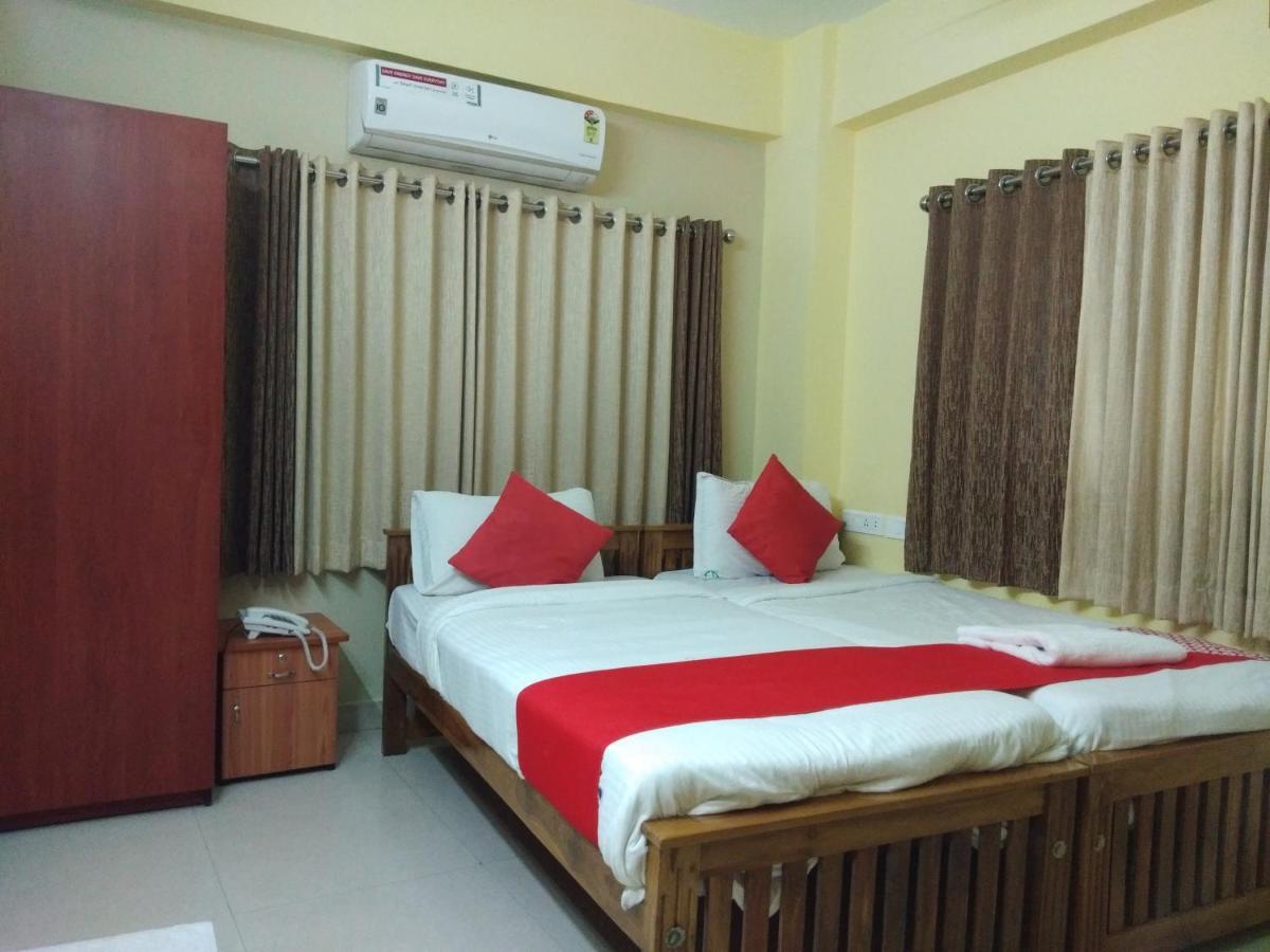 Hotel Green Plaza Thrissur Екстериор снимка